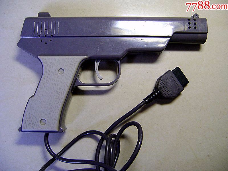 早期二手fc任天堂游戏机小霸王红白机激光枪打