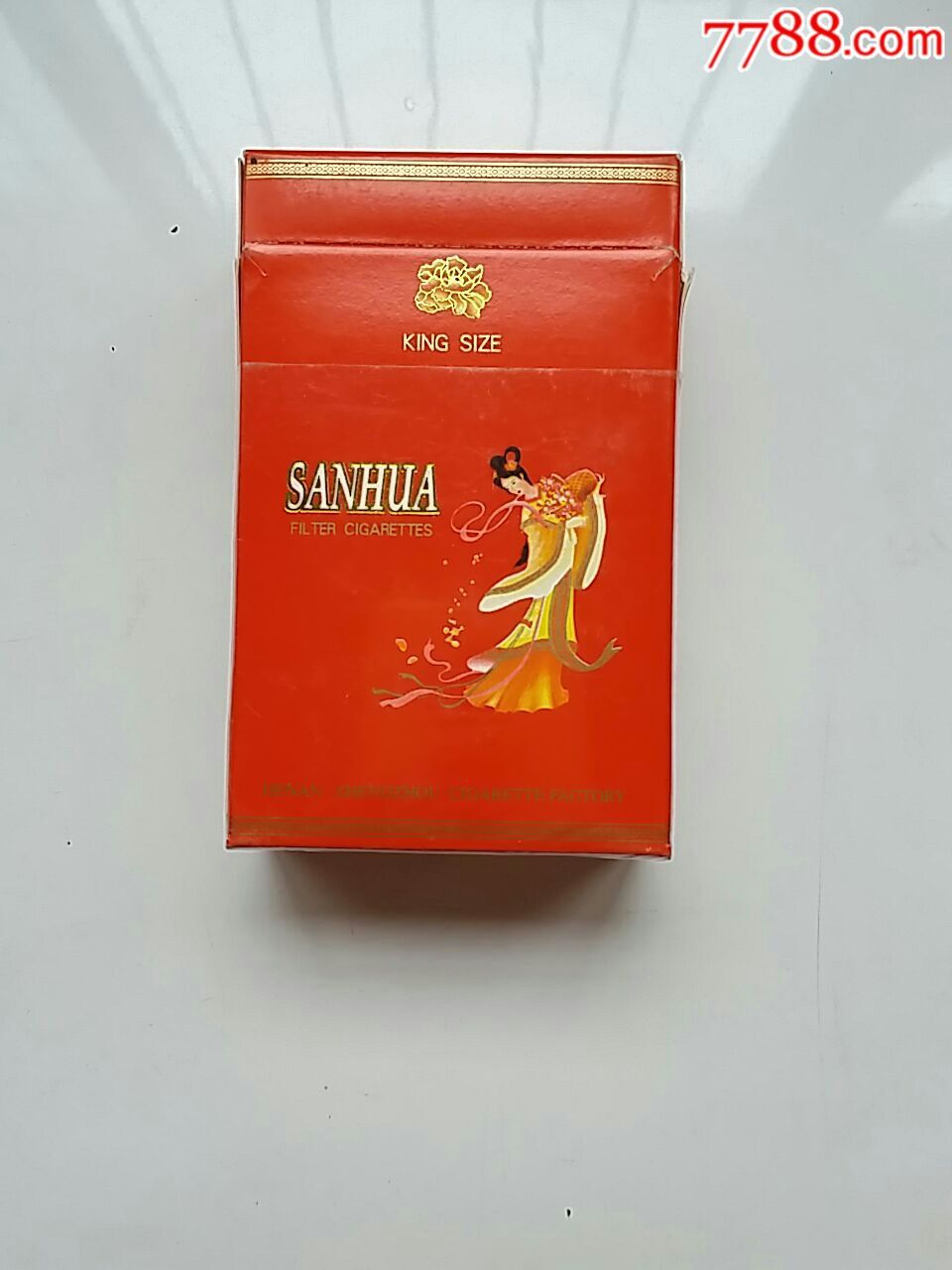 散花烟盒(河南郑州卷烟厂出品)