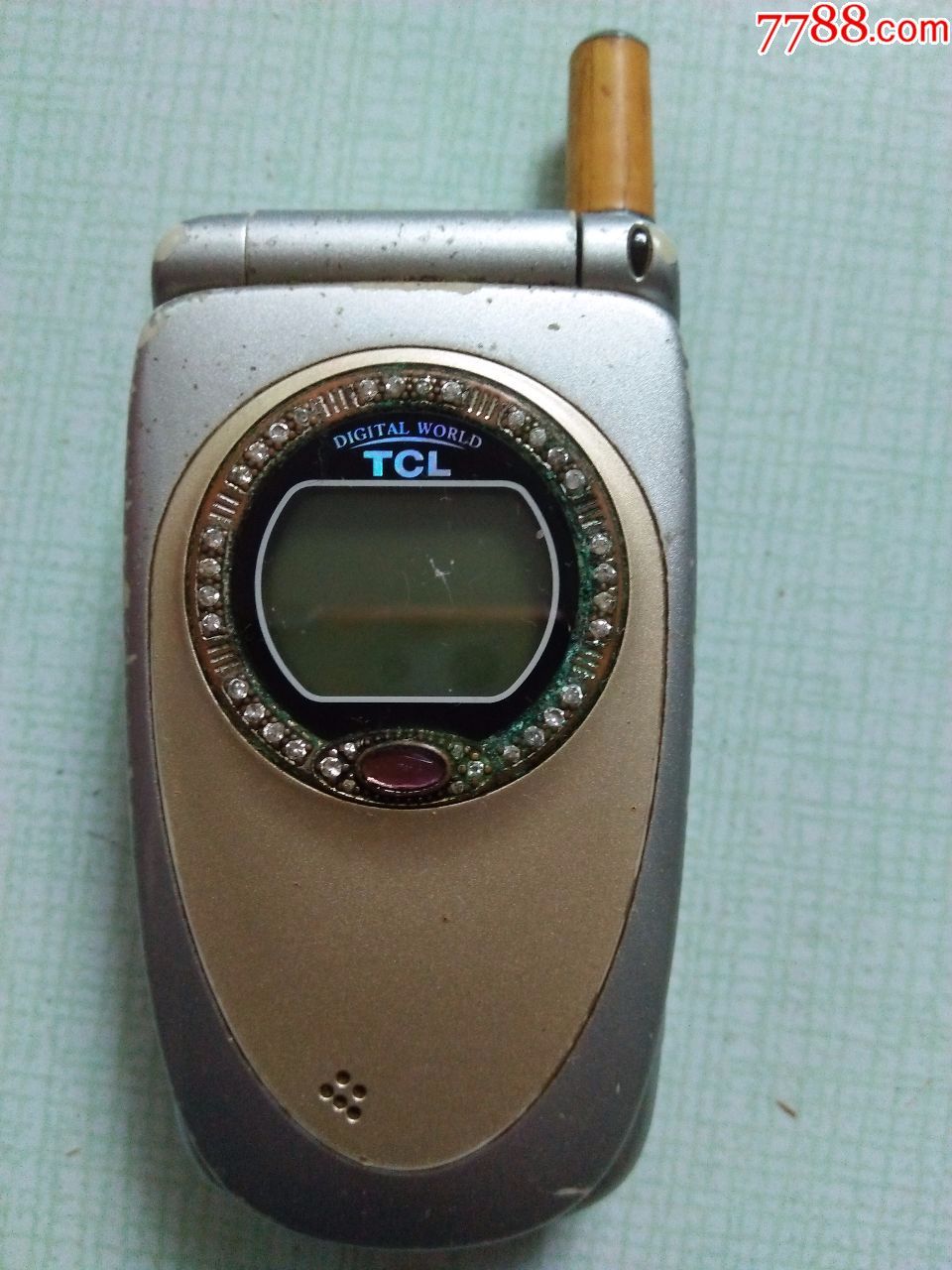 tcl翻盖手机(型号:2388)