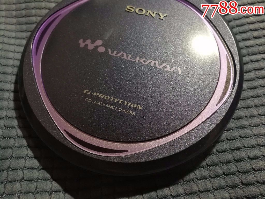 索尼cd随身听d-e888,来自日本,成色新,配件全,