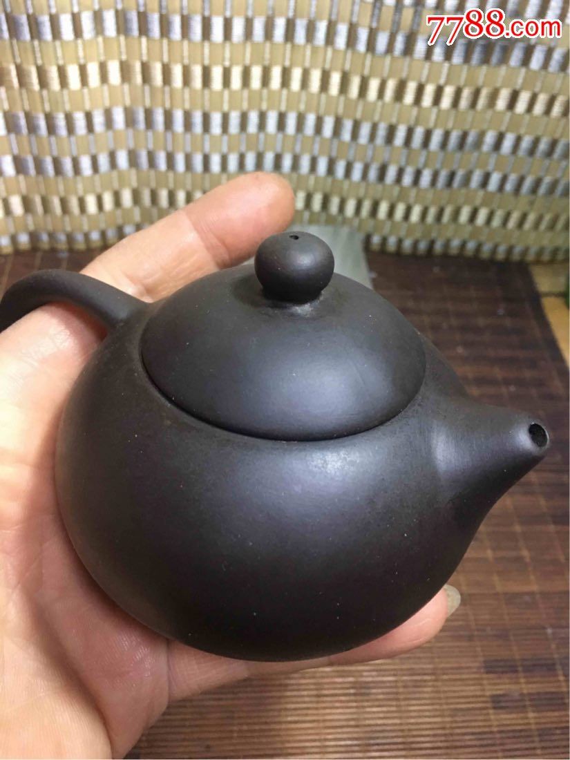 少见繁体忠国宜兴老手壶一把_紫砂壶_虎上山【7788