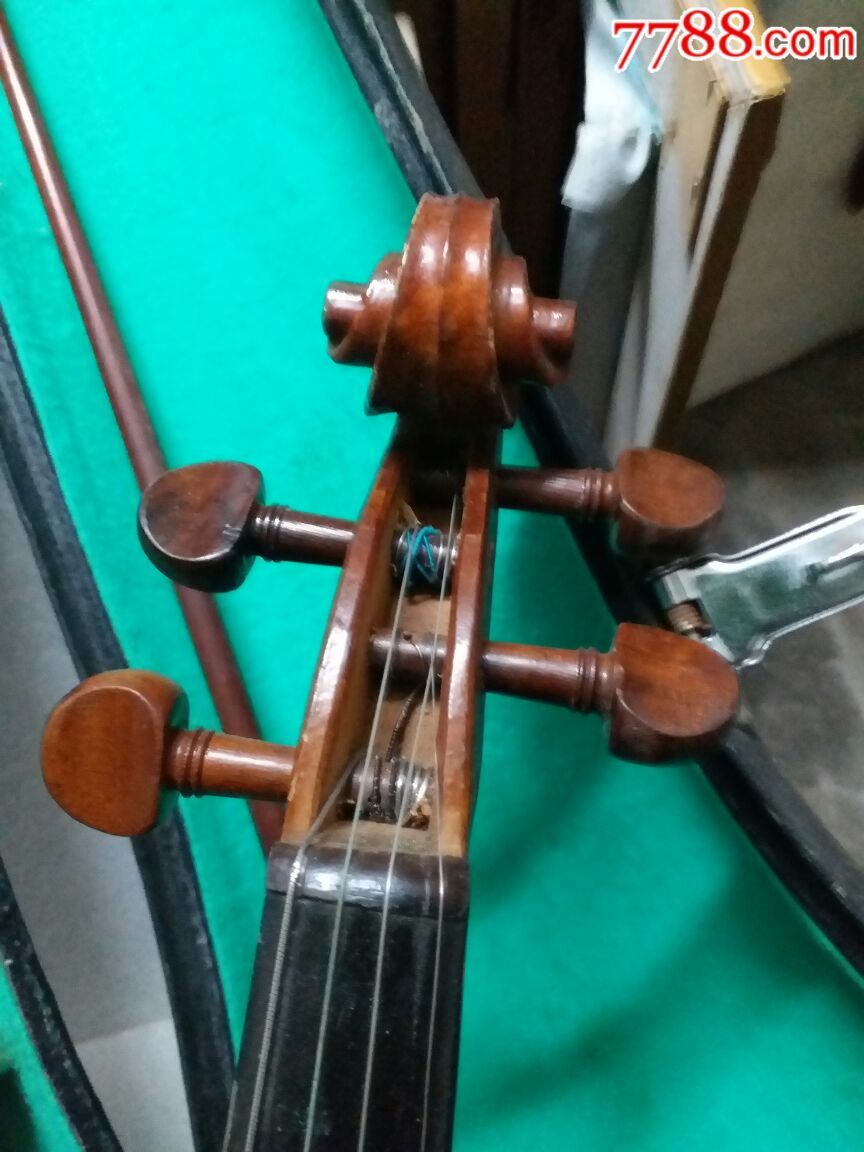 老向阳小提琴有点小磕具体看图原装盒拉杆无拉线