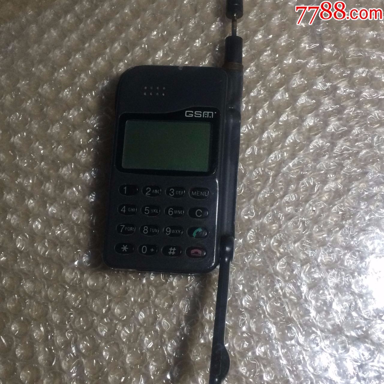 一台经典收藏sony/索尼鸵鸟老式插卡手机