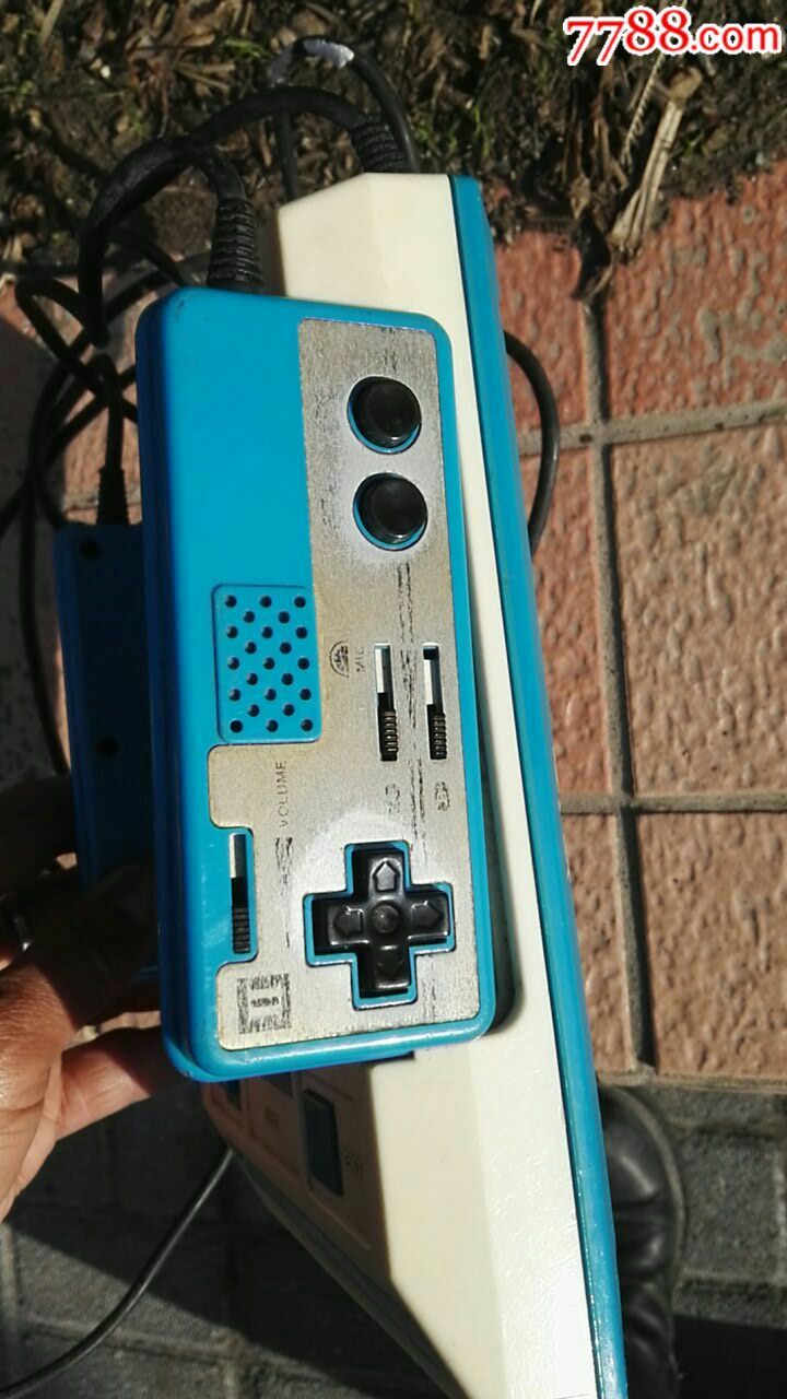 胜天8800型游戏机