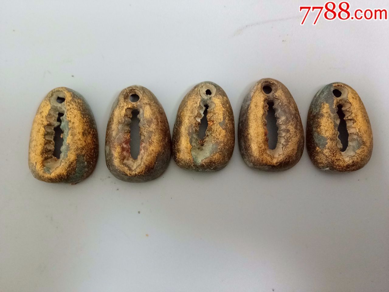 紫铜鎏金贝币