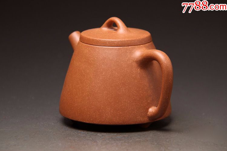 汤伟萍,优秀中青年工手工精品原矿手工精品原矿原矿金降坡泥高石瓢壶