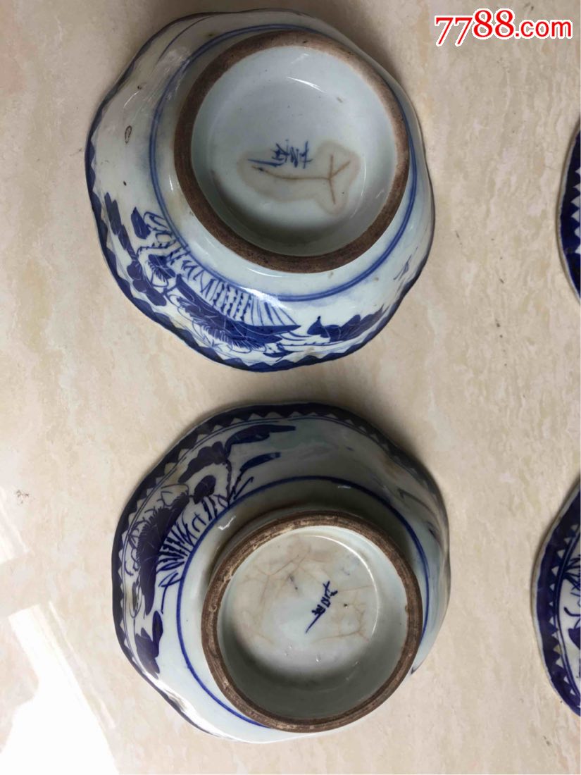 清朝八角青花碗