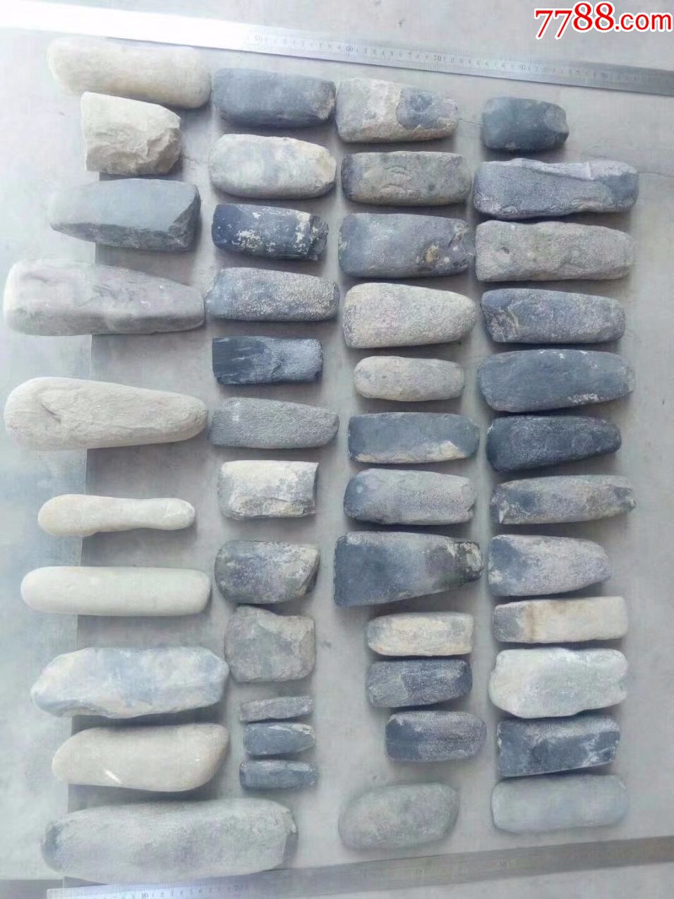 高古石器时代齐家文化石斧石铲石凿大小件件不同一大堆46件全部拿走