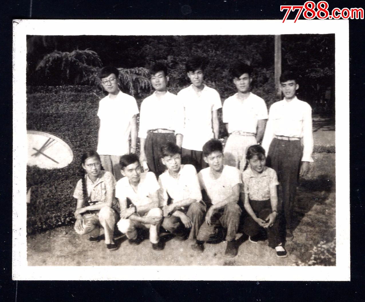 70年代美女.学生老照片1张(尺寸约6*5厘米)