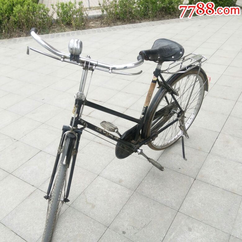 风凰26一65型自行车.少见.