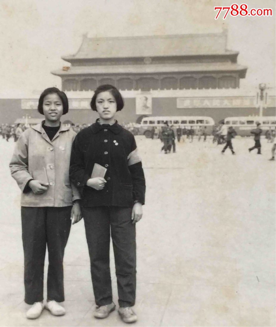 1966年国庆(美女合影)