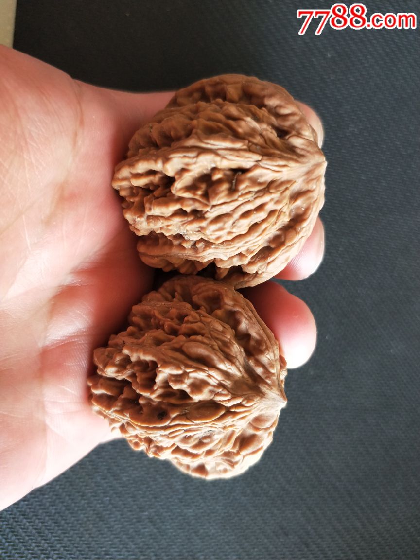 四座楼狮子头一对