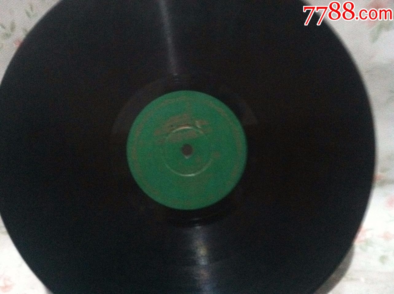 少见170-早期专用胶木唱片--小火车舞,苏亮集体