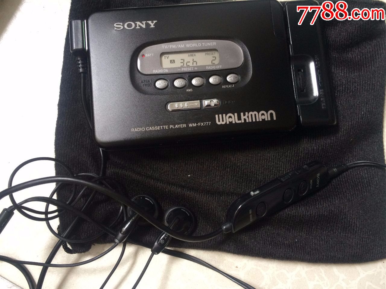 一台经典收藏索尼sonywm-fx777磁带随身听walkman磁带机_第2张