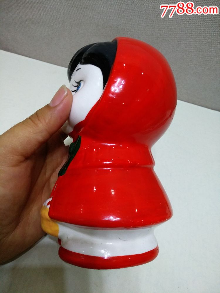 v造型老造型收藏儿童玩具瓷娃娃玩具存钱罐瓷的90后物件年代图片