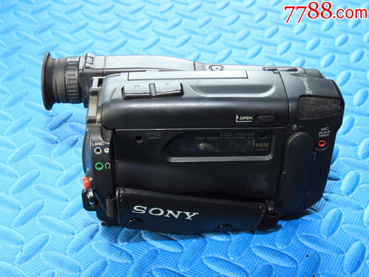 索尼sonyCCD-TR750E数码摄像机