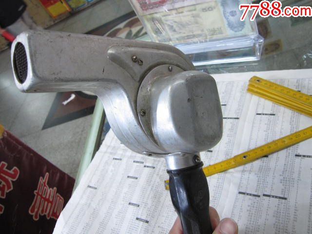 五十年代老铝制电吹风机一个._价格80元_第10张
