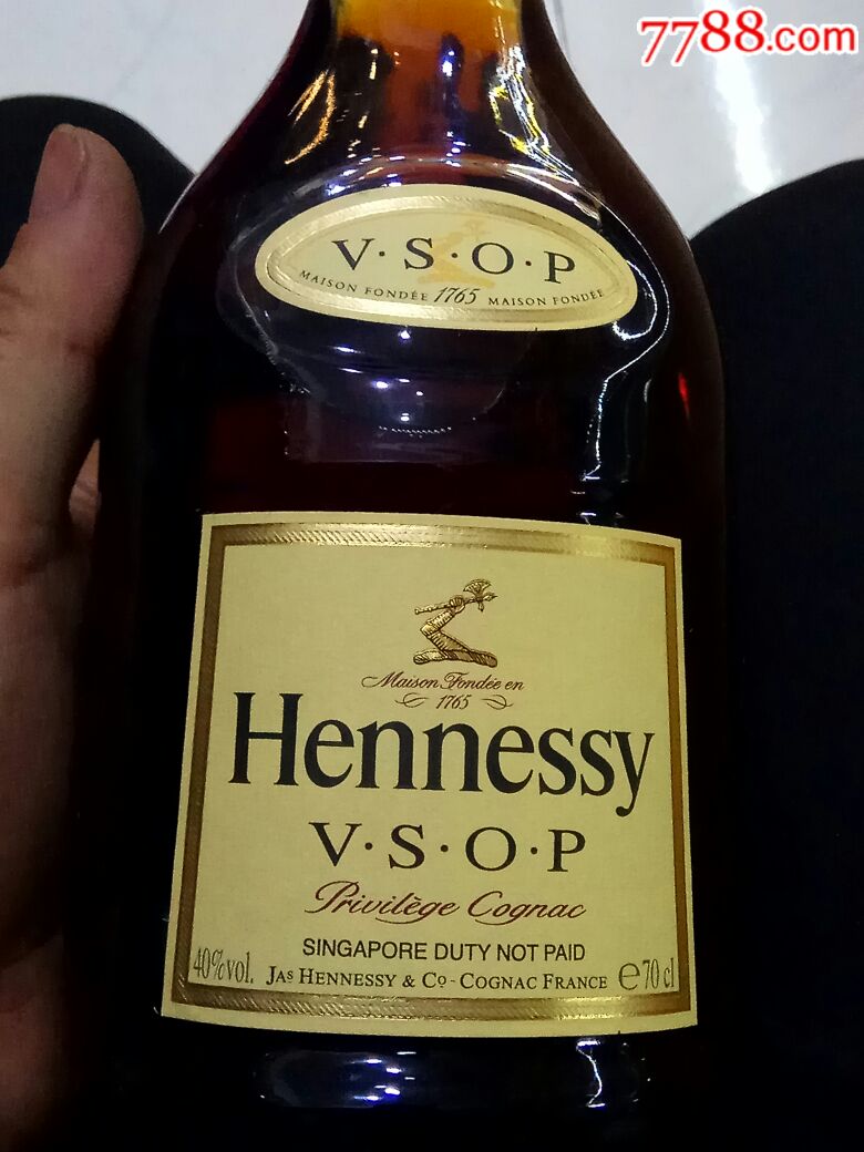 洋酒一瓶出售