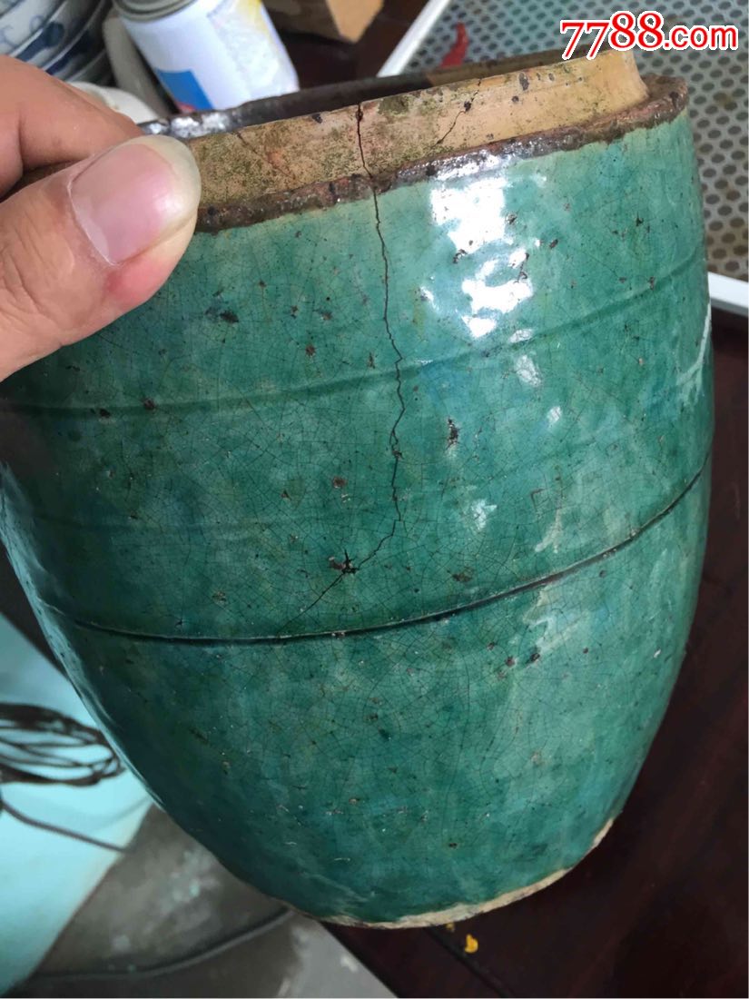 绿釉陶罐