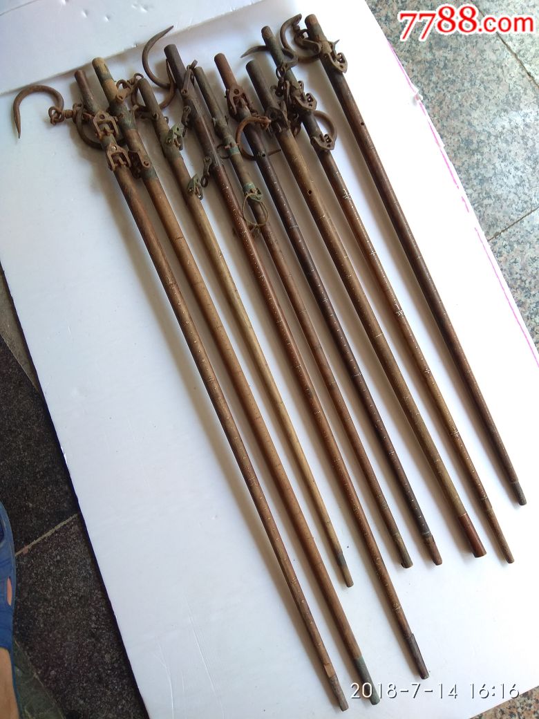 老秤杆9根,长约57~70cm左右