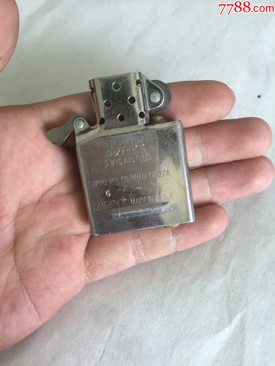 正品zippo火机