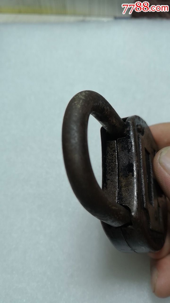 405型钥匙〈后配铁锁〉开弹油压减压阀图片