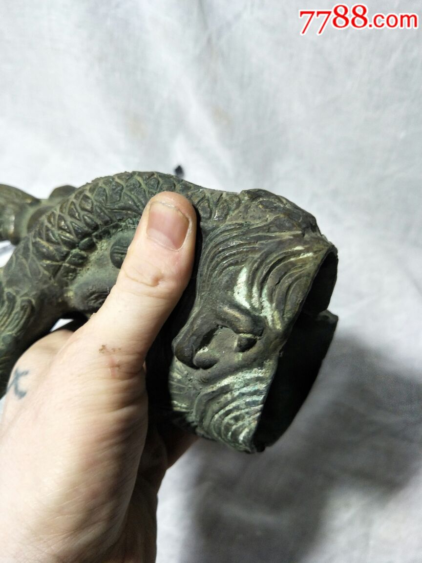 伏龙罗汉,刻工精细.看图