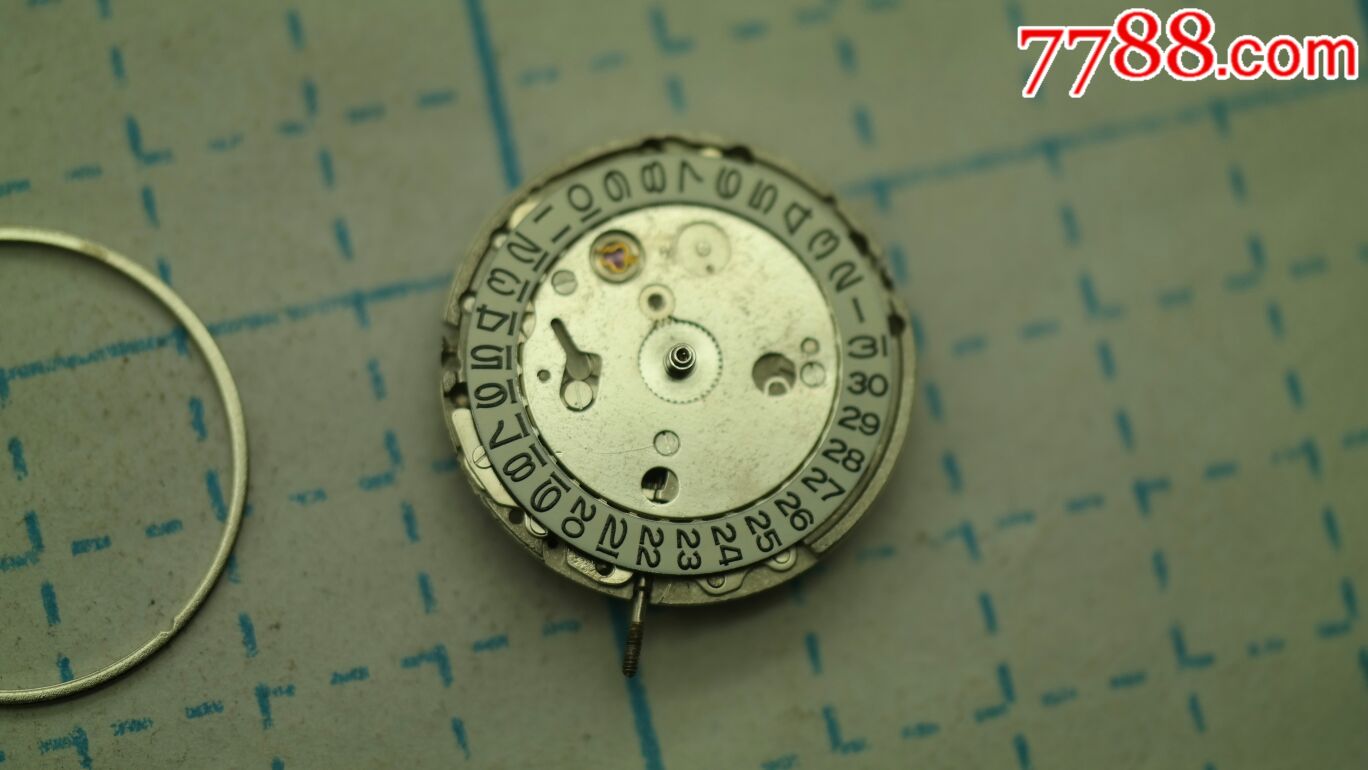 日本西铁城8200男式自动机械表机芯