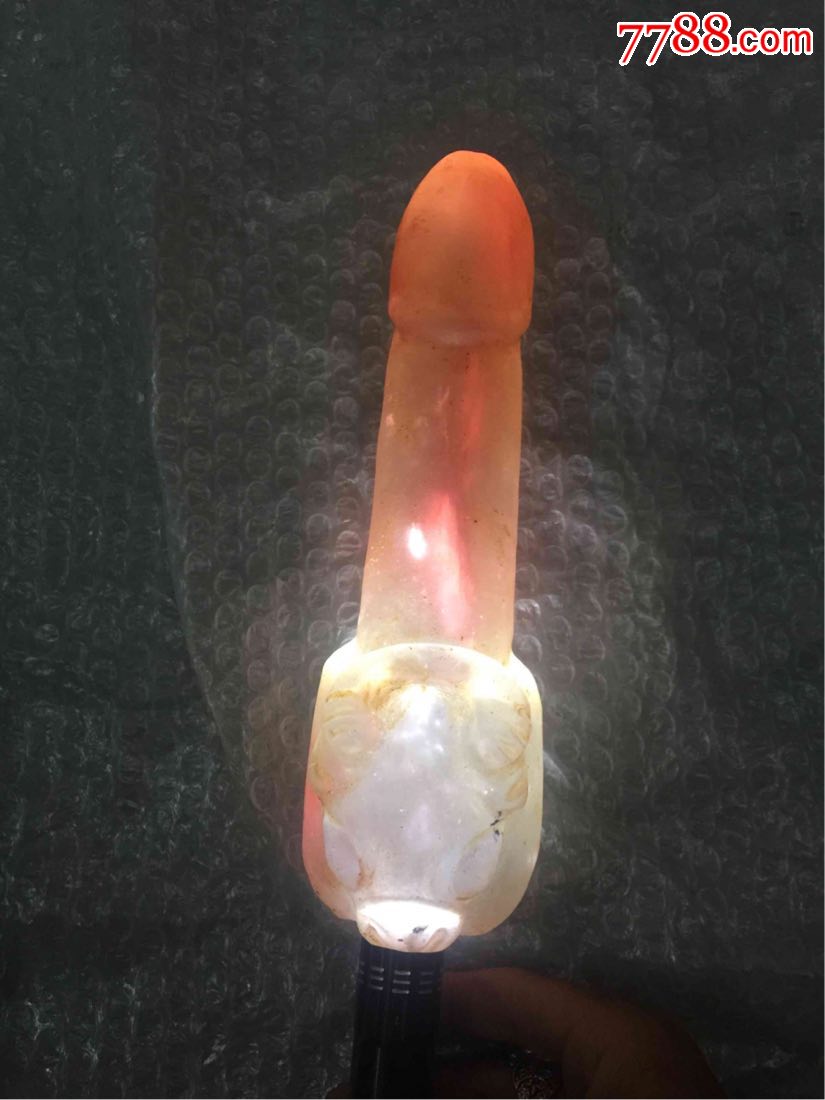 玉石水晶雕刻巨阳摆件