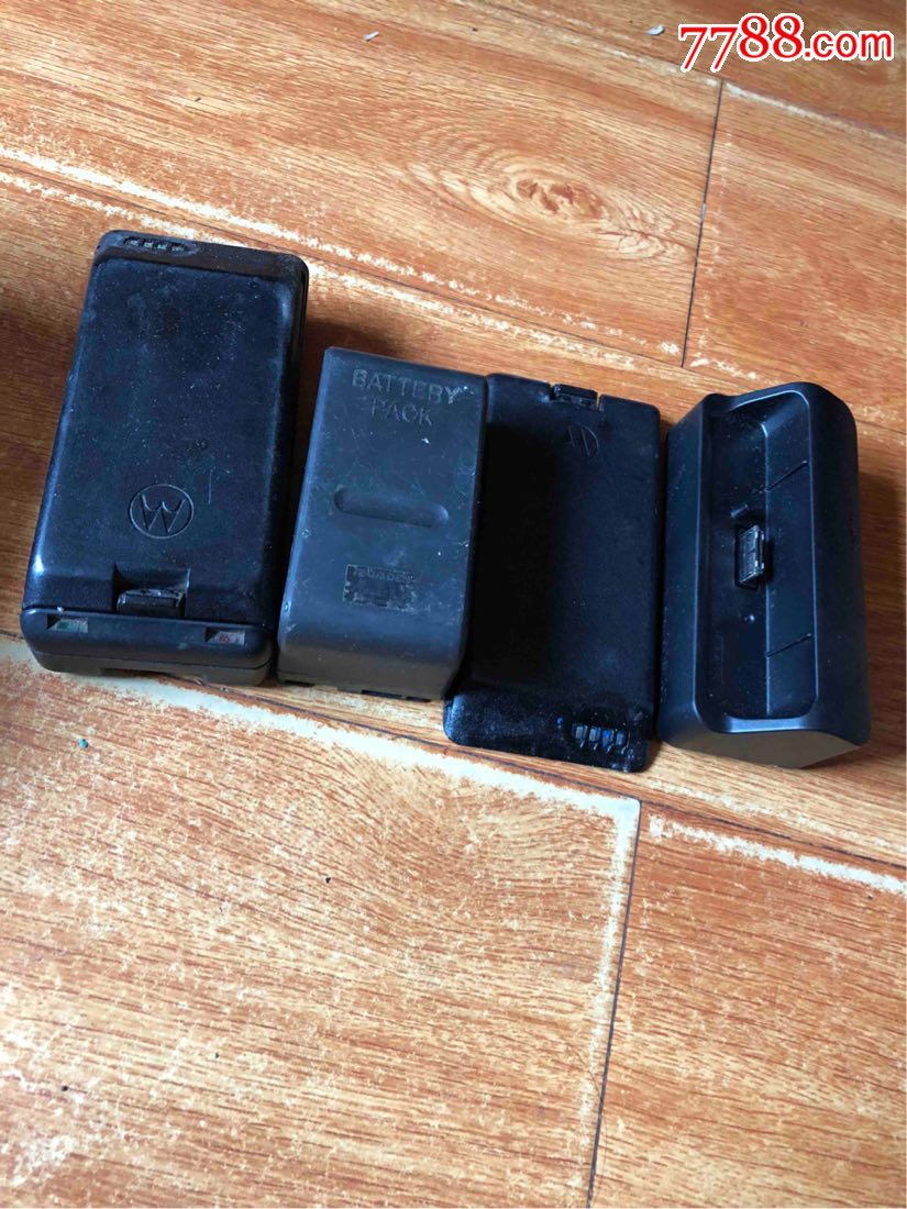 老式摩托罗拉【充电器,电池】