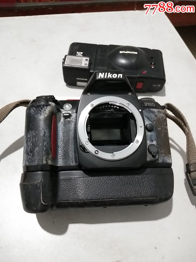 nikon~f65相机(无镜头,后盖扣件已坏)