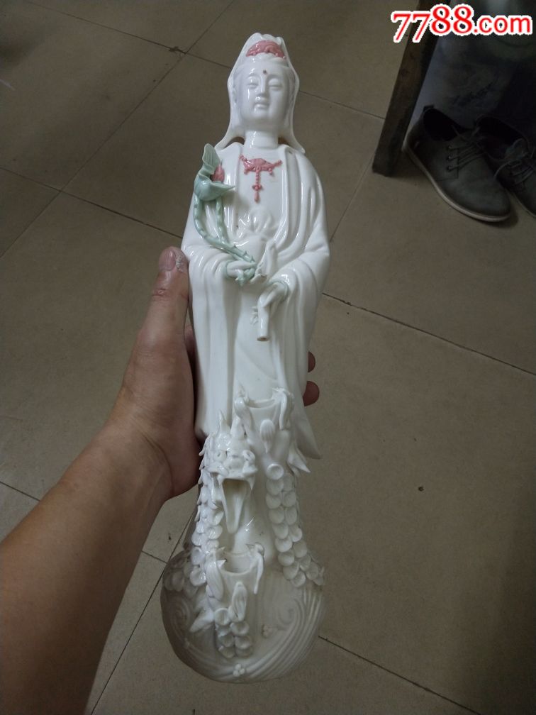 德化白瓷观音像