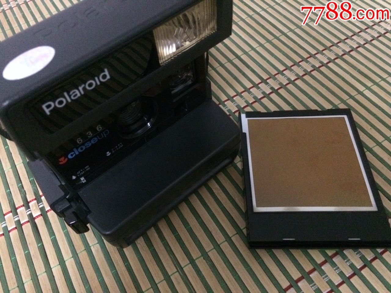 一台宝丽来polaroid拍立得636一次成像相机