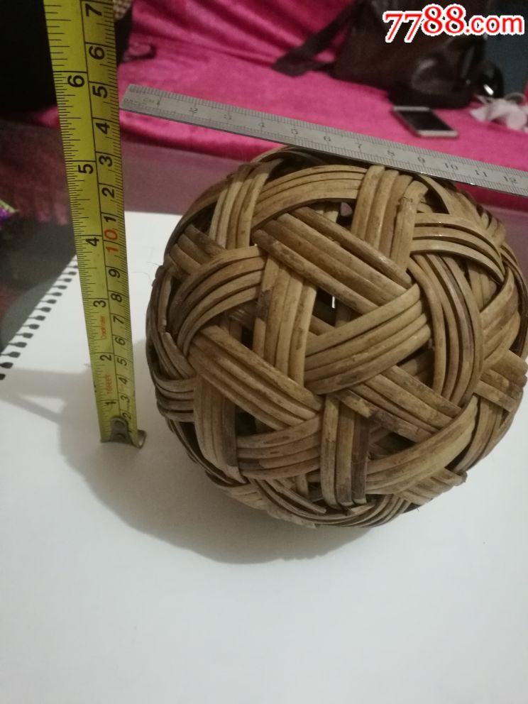 竹编蹴鞠.