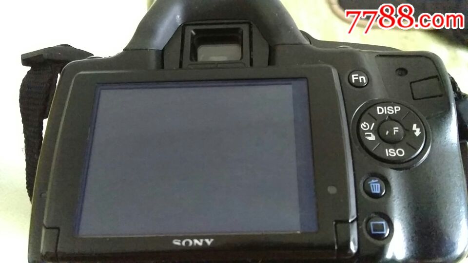日本索尼a390数码相机( 18一55头 75一300头)