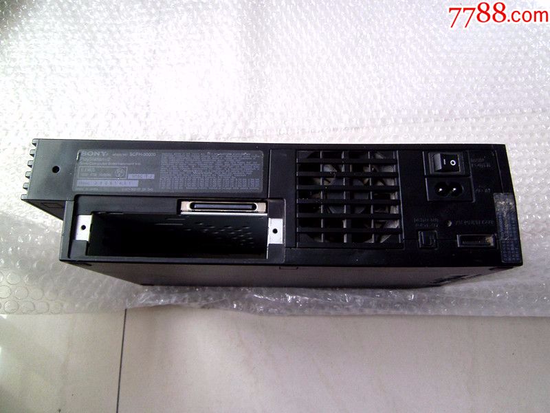 索尼ps2游戏机,早期日版30000型,机器正常,光