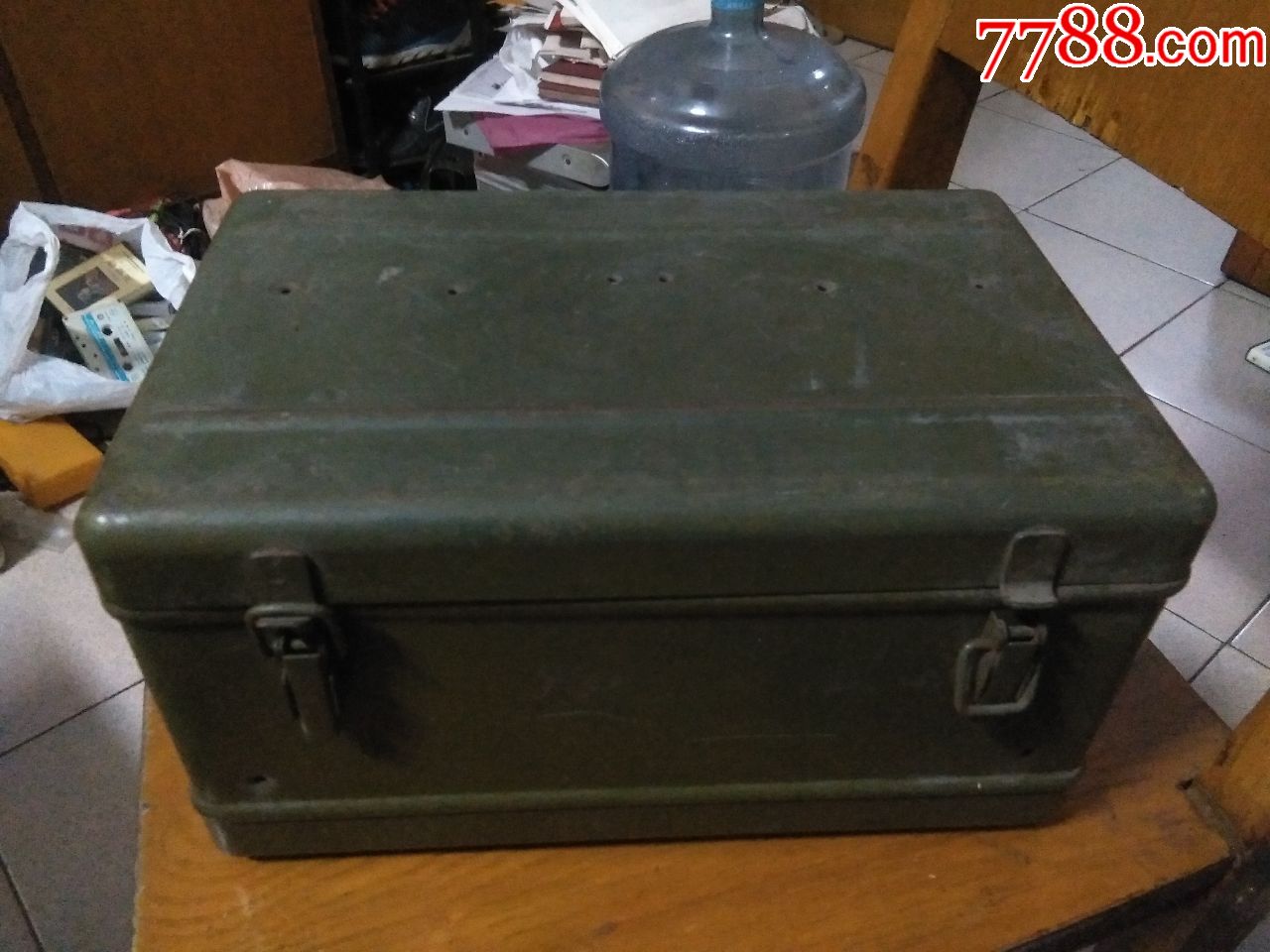 装甲车载工具箱【铁皮空盒】尺寸28X18X15C