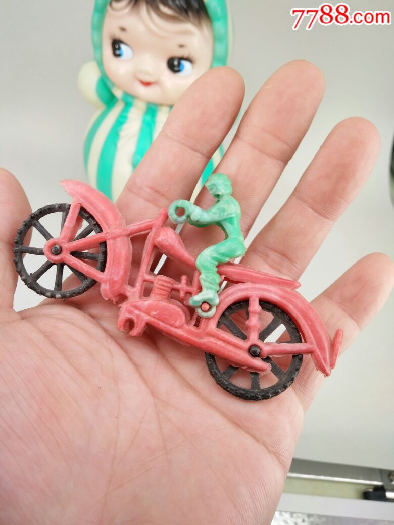 怀旧儿童玩具·塑料摩托车