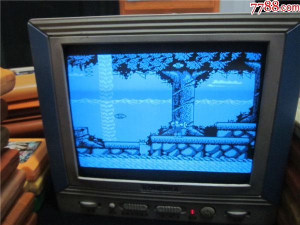 上世纪90年代早期老黄卡fc游戏机卡童年回忆~上尉密令激龟忍者猫等4合一