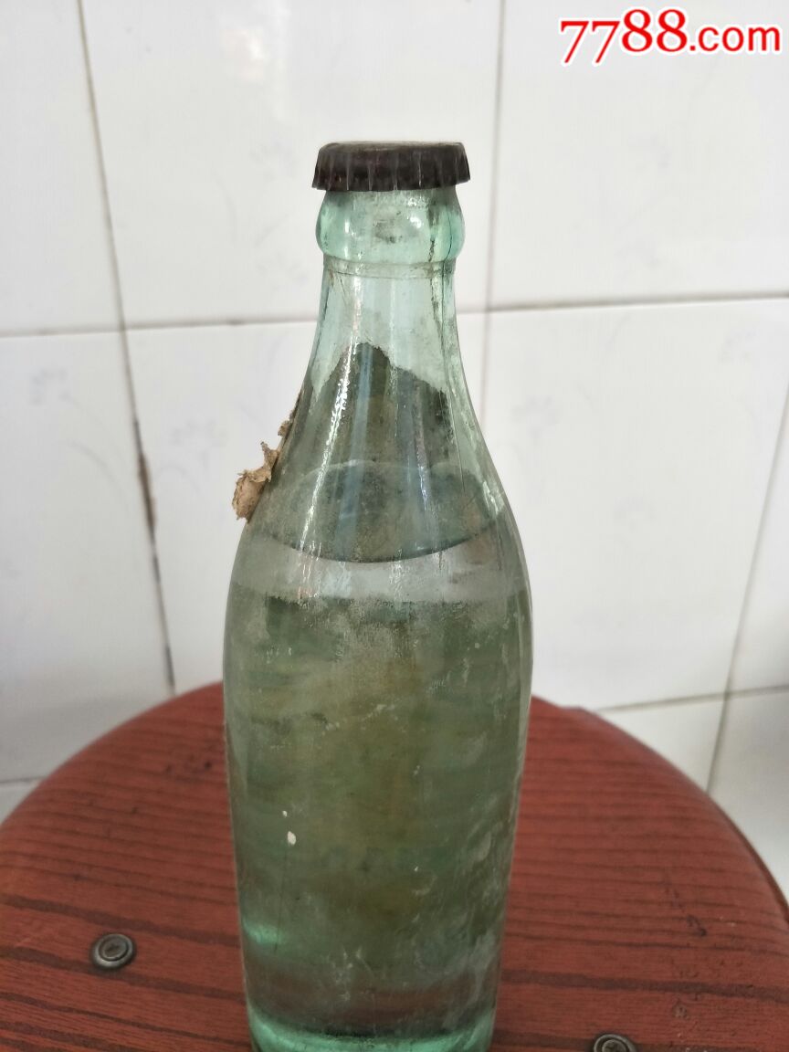 62°串香白酒