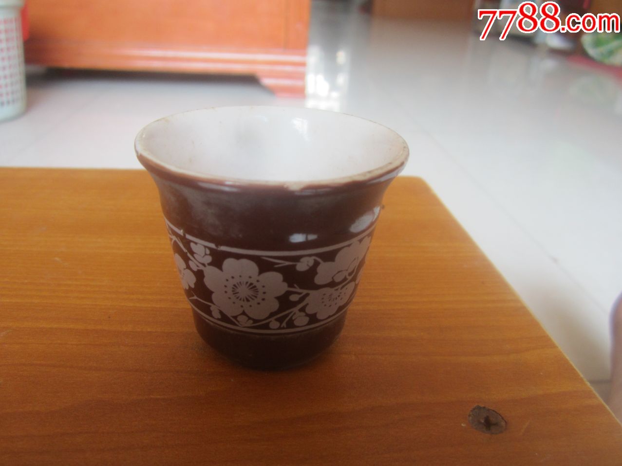 滚动鼠标滚轴,图片即可轻松放大,缩小