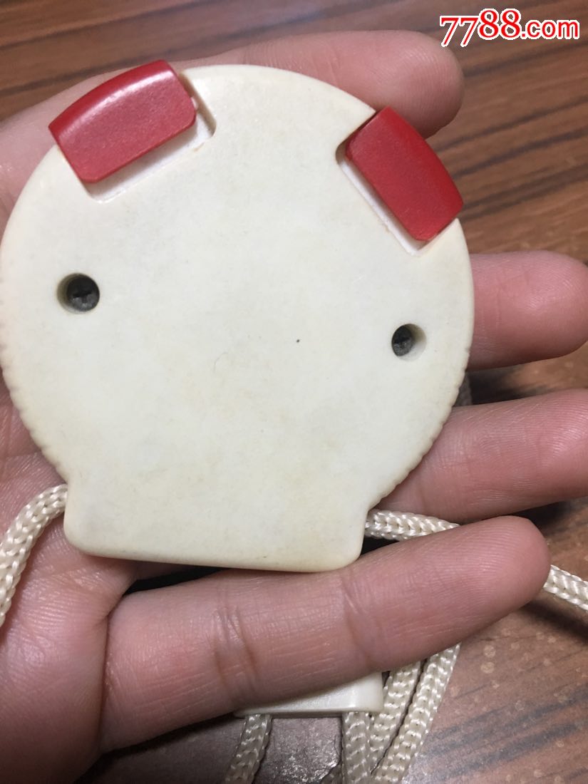 怀旧玩具跑表一个小车玩具一个都是塑料的请看