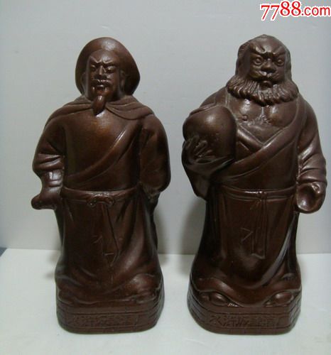山东梁山出原装带酒水浒人物酒2瓶