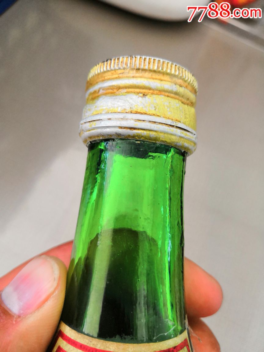 81年半斤绿瓶汾酒