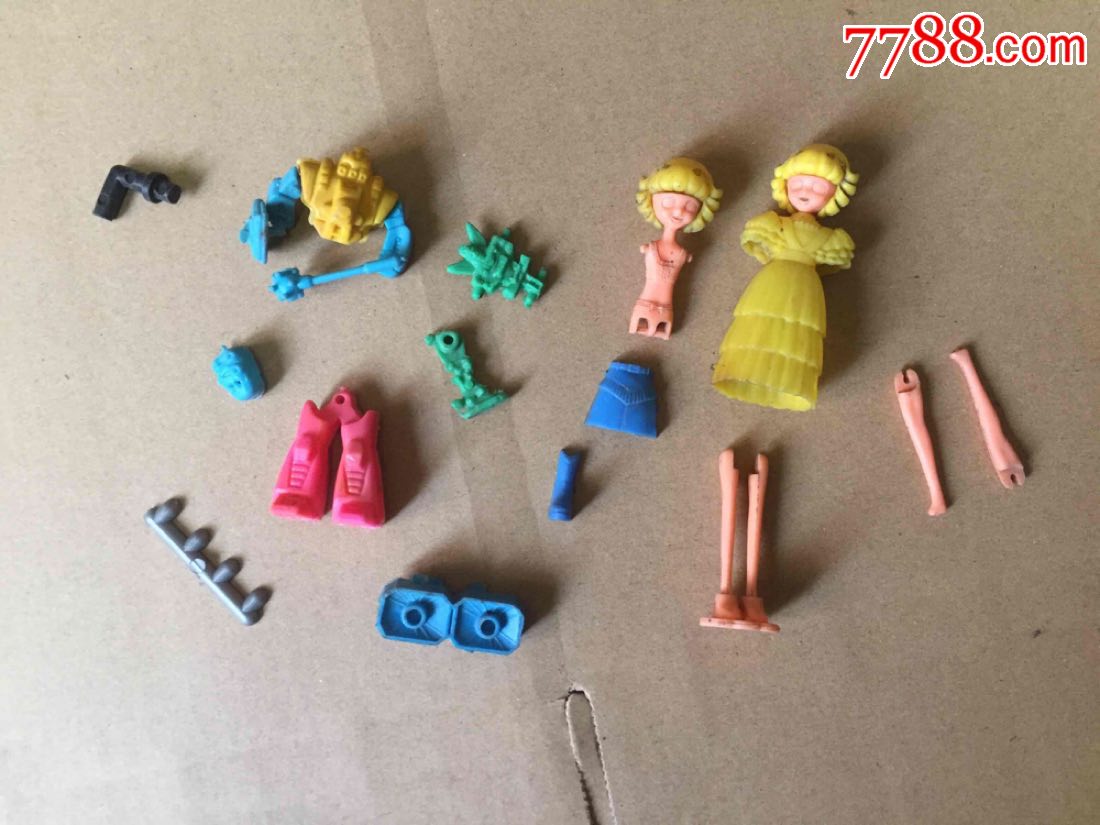 怀旧老拼装玩具一起合拍