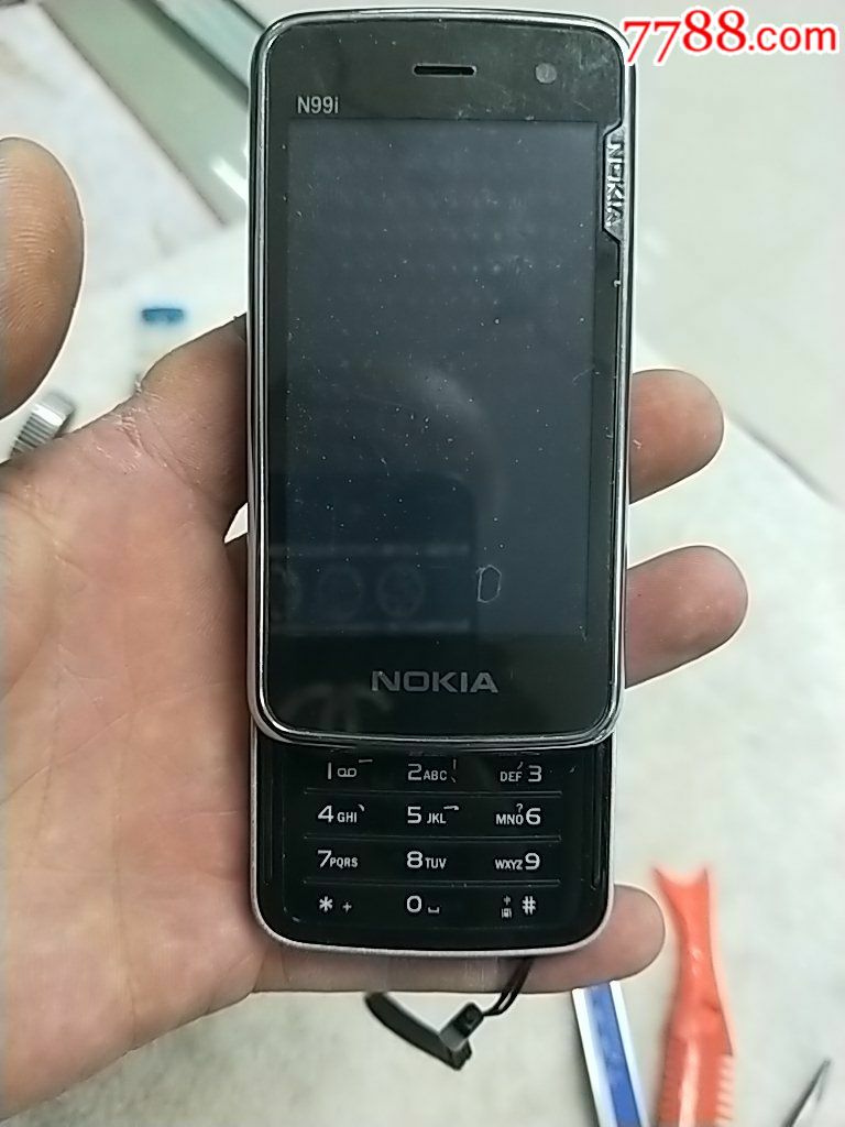 诺基亚n99i