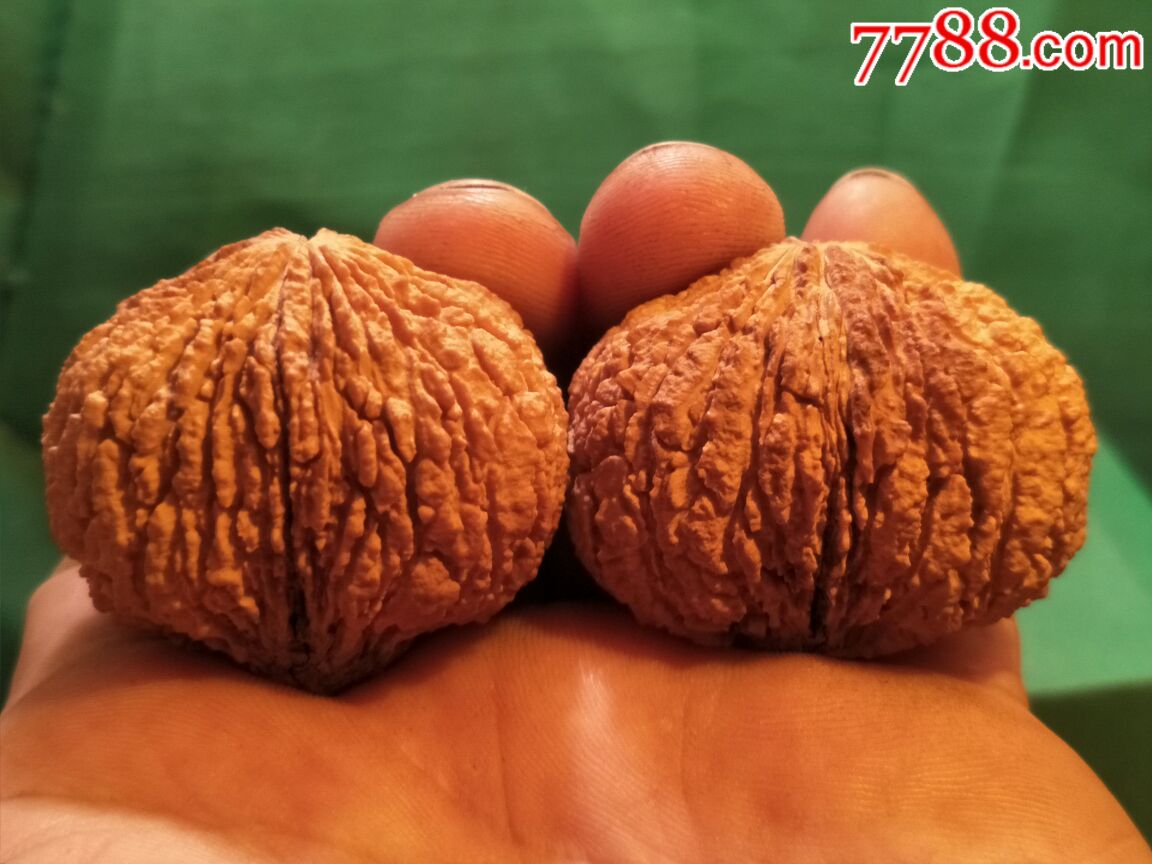 精品野生猴头核桃