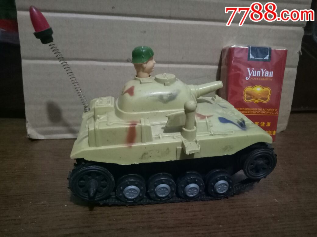 玩具坦克