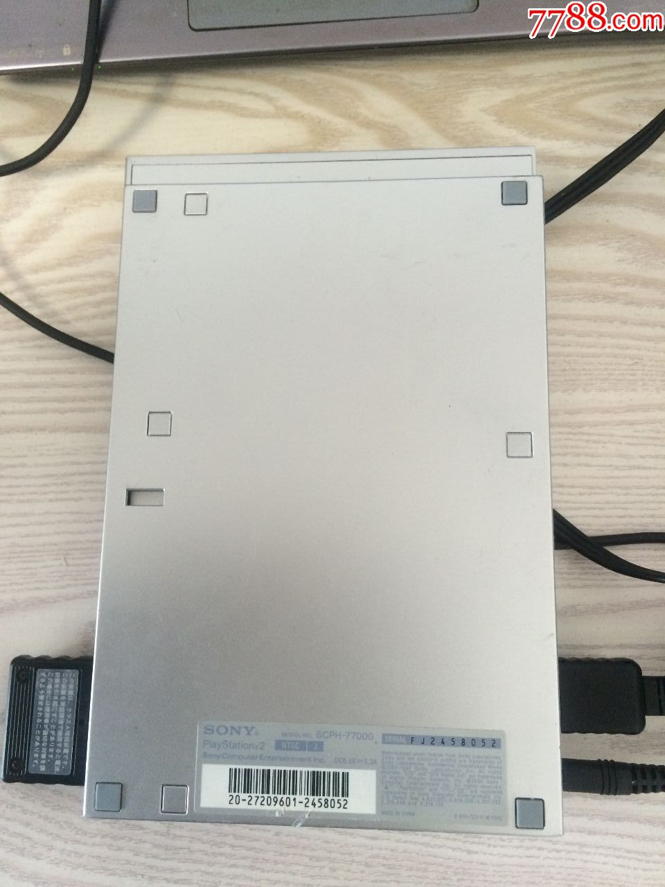 一台经典银色sony索尼scph-77000,ps2电视游戏机