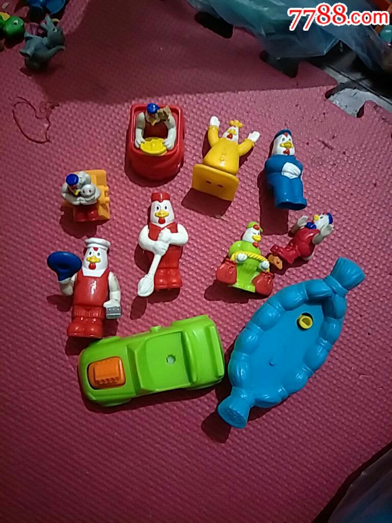 肯德基玩具一堆
